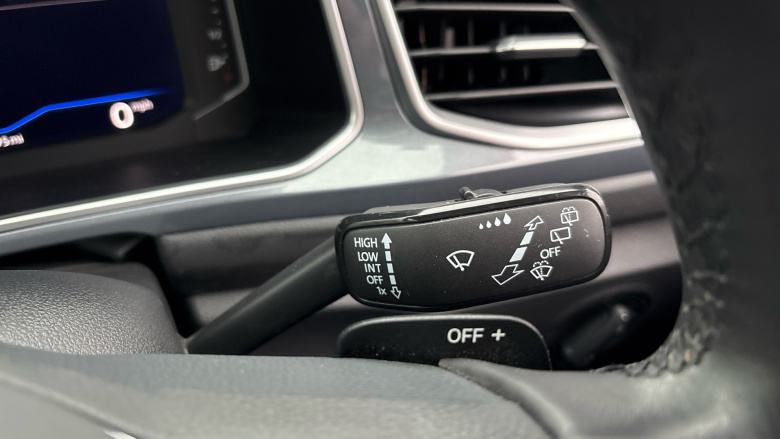 Volkswagen T-Roc 2.0 TSI 4MOTION Style 5dr DSG Petrol Hatchback